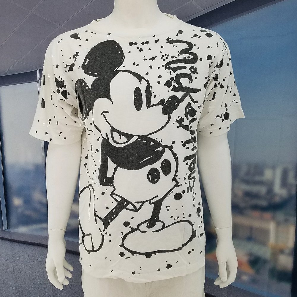 Vintage Mickey Mouse T-Shirt Disney Originals Tee